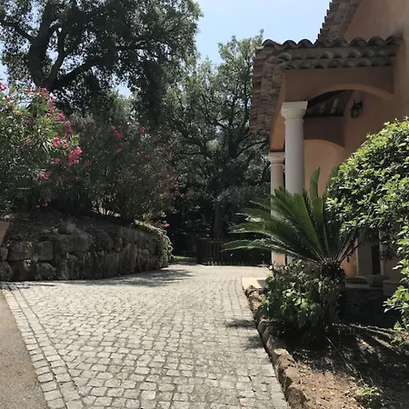 Claramande Fréjus